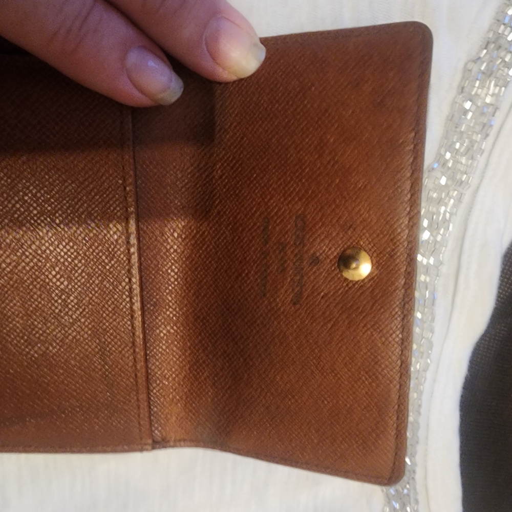 🤎  Louis Vuitton Compact Monogram Wallet - Picture 4 of 8